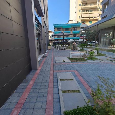 Deha Rooms & Apartments Tirana Extérieur photo