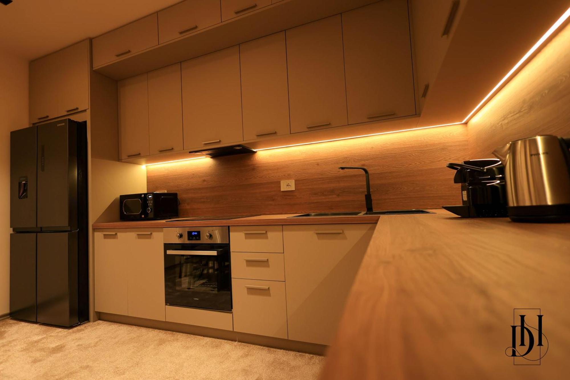 Deha Rooms & Apartments Tirana Extérieur photo